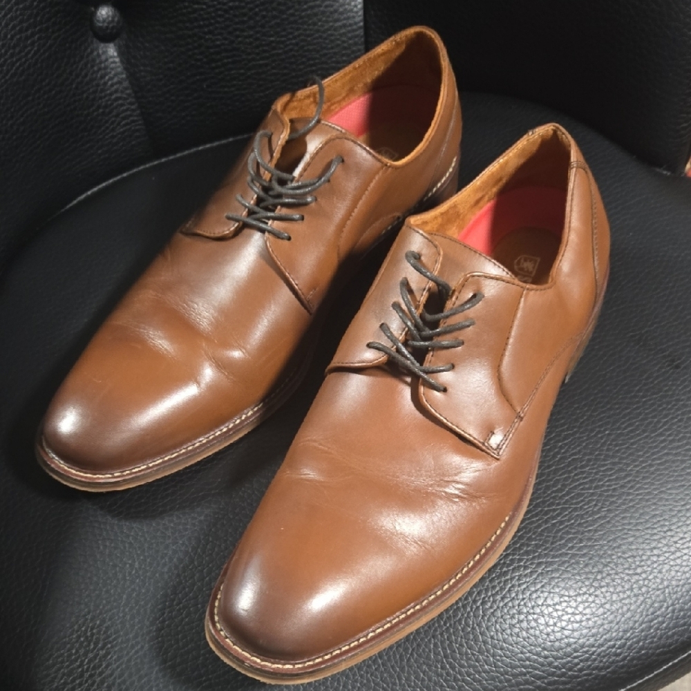 Stacy Adams Chestnut Leather Derbys